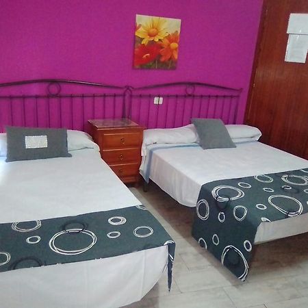Hostal Salud Mérida Zewnętrze zdjęcie